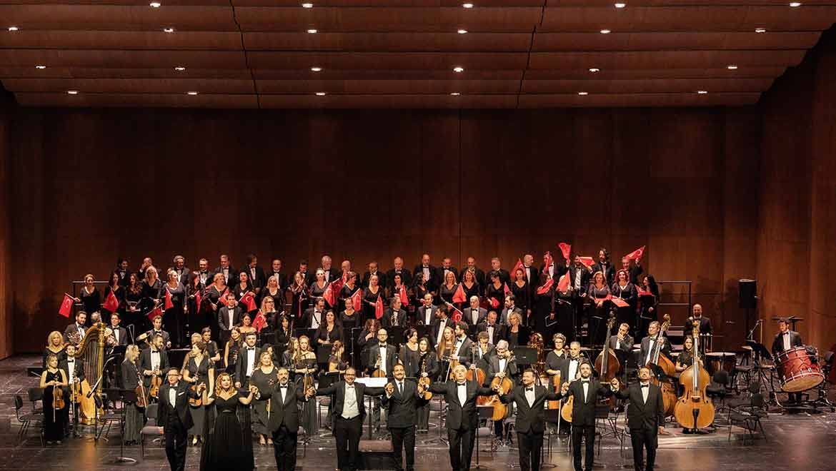 "Özsoy" operası AKM'de seslendirildi