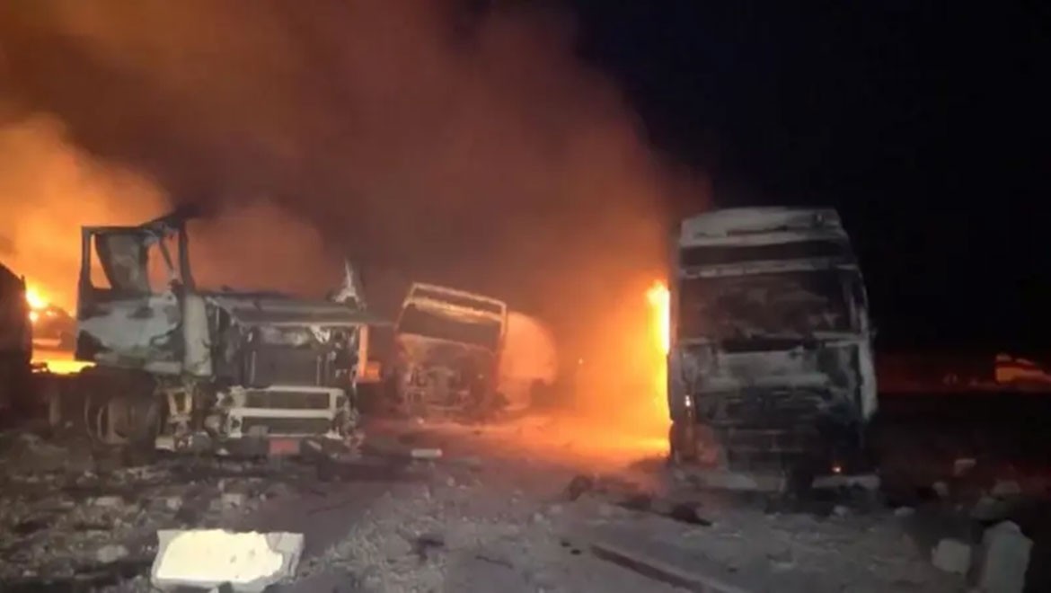 ABD Yemen'de petrol tesisine saldırdı