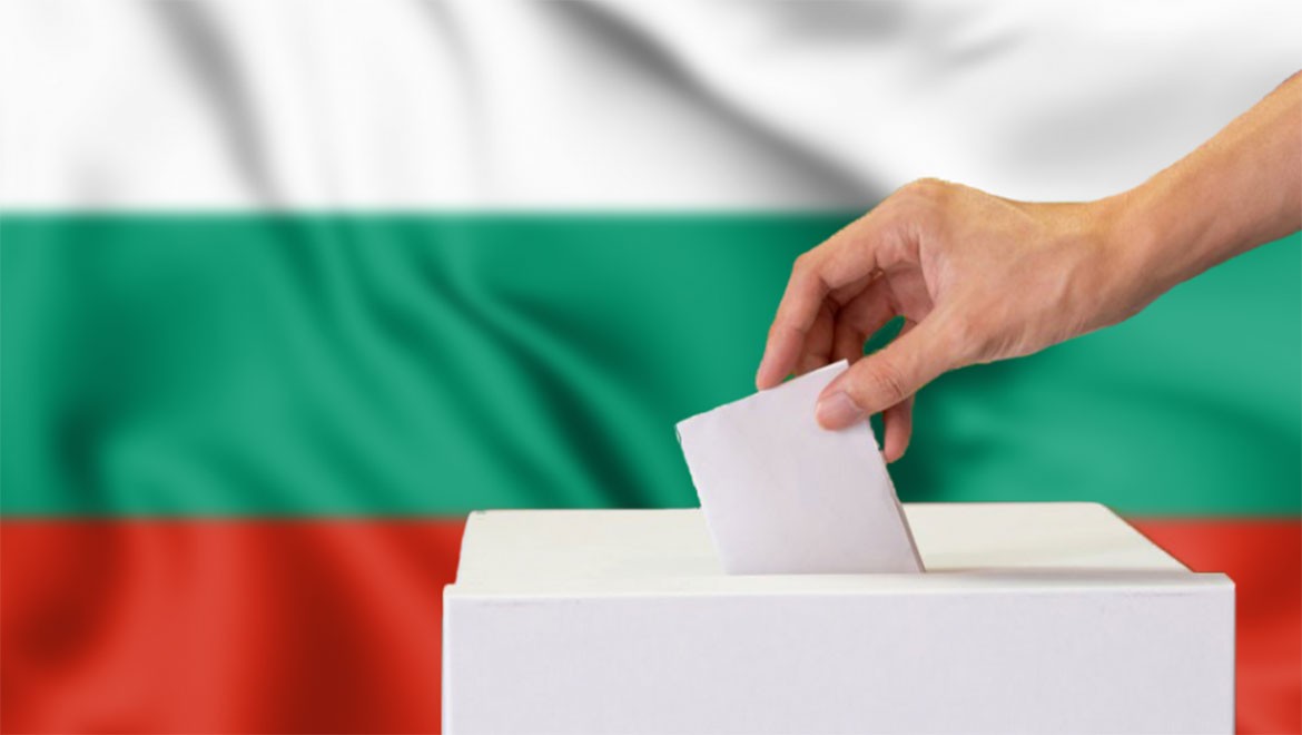 Bulgaristan'da erken seçim için oy verme başladı