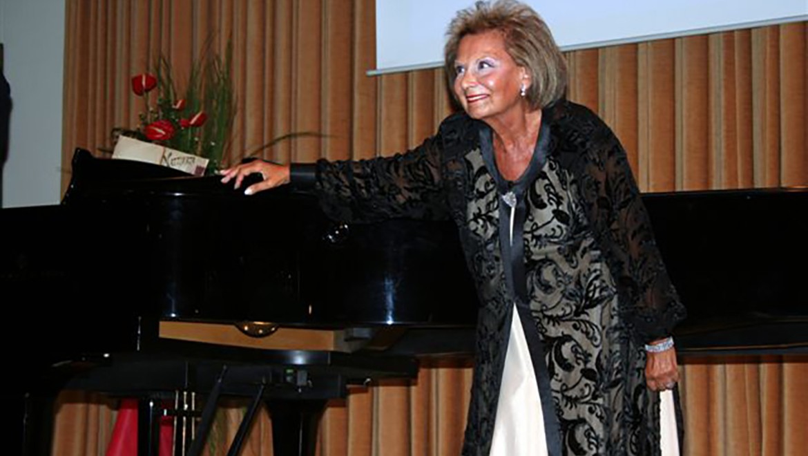 Ünlü soprano Alis Manukyan yaşamını yitirdi