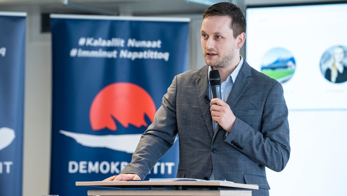 Grönland Başbakanı Nielsen: "Korku ve endişeye gerek yok"