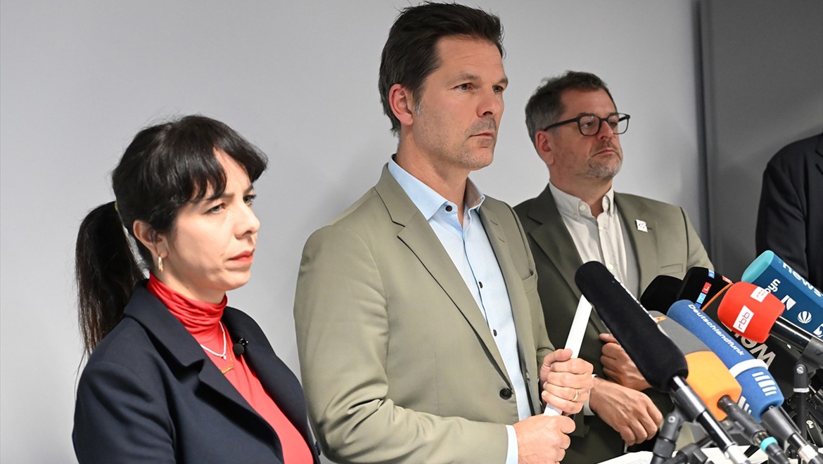 Berlin'de SPD, Yeşiller ve Sol Parti koalisyonda anlaştı