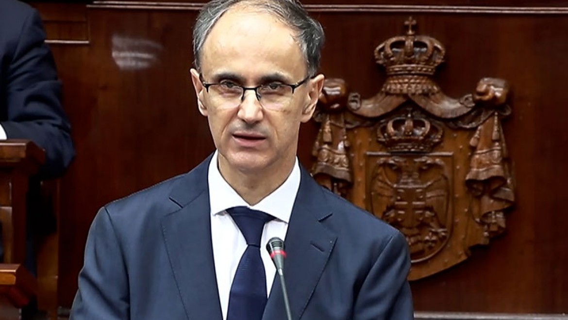 Sırbistan'da Djuro Macut yeni hükümeti kurdu