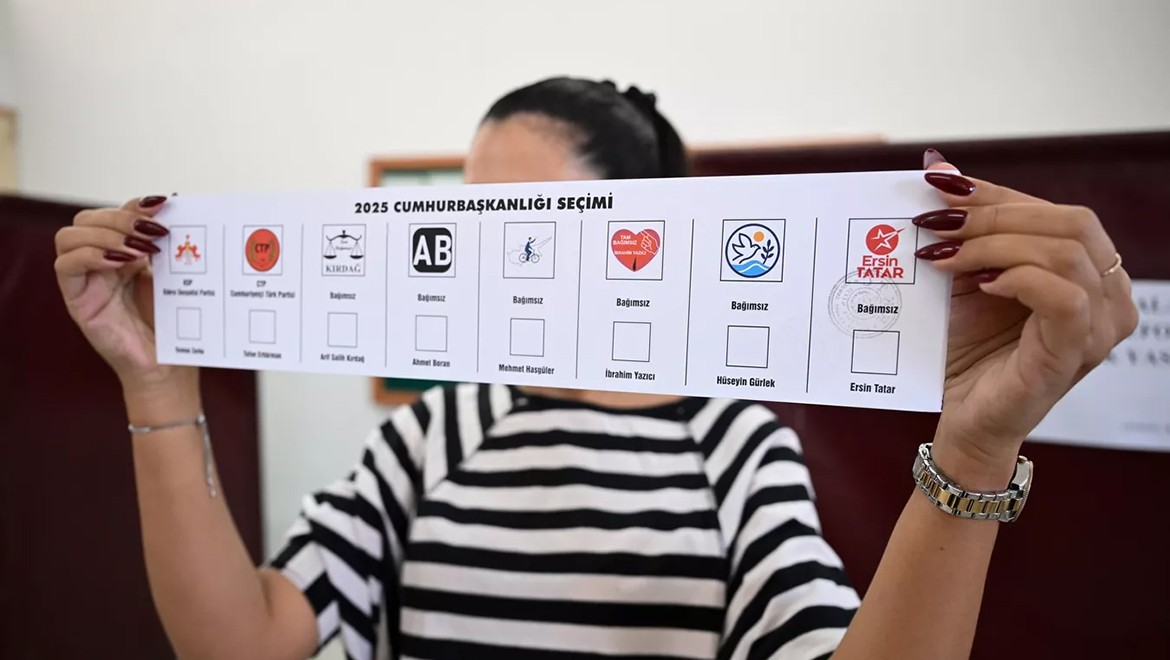 KKTC yeni cumhurbaşkanını seçmek için sandık başında