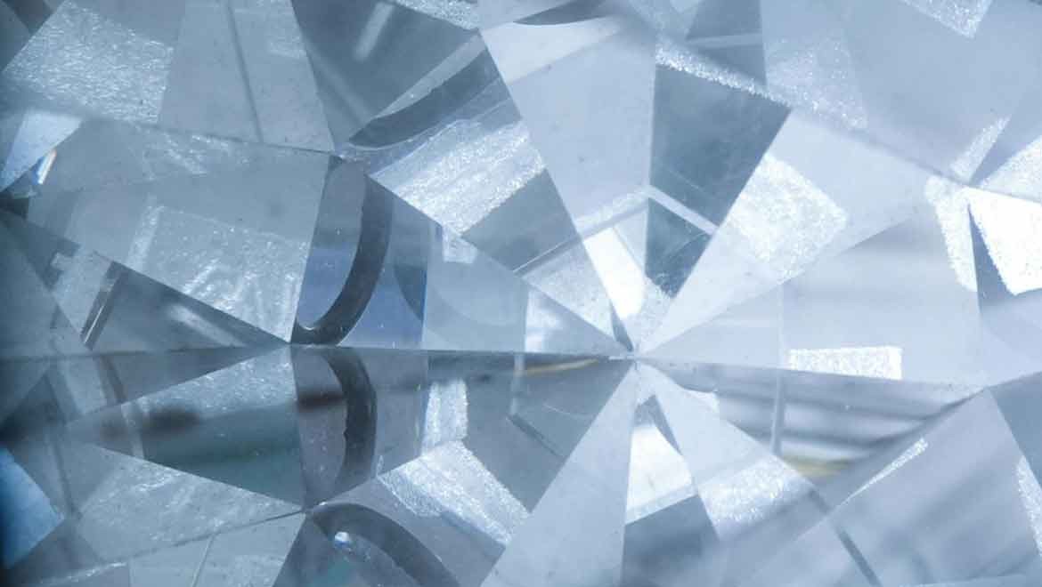 Gerçeğinden yüzde 40 sert "süper elmas" geliştirildi