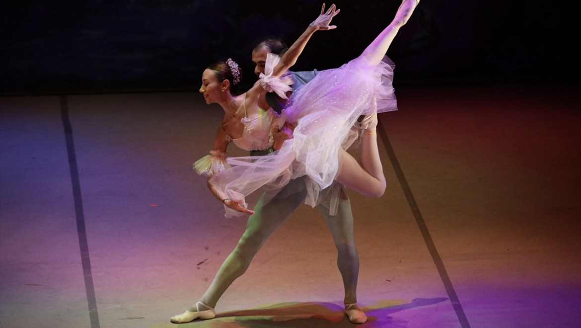 Fındıkkıran" balesi prömiyere hazır