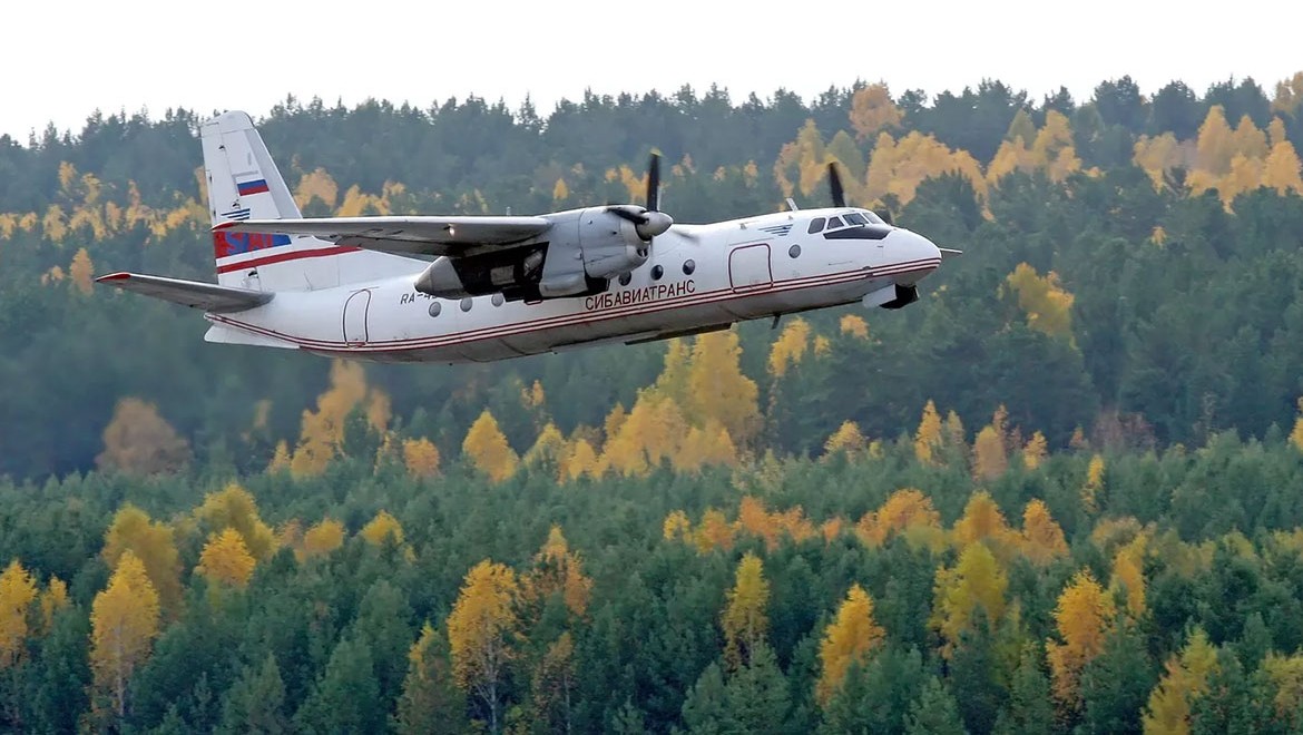 Rusya'da 49 kişinin bulunduğu yolcu uçağı düştü