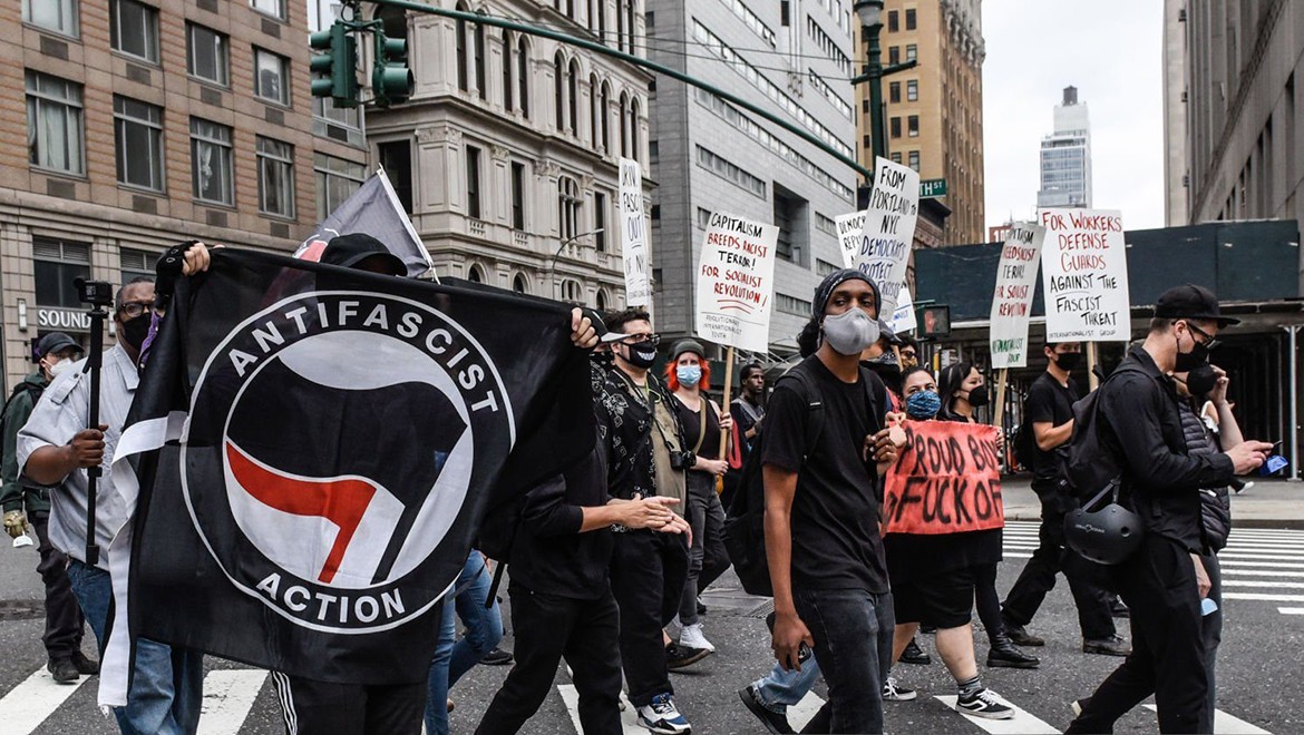 Trump Antifa'yı terör örgütü olarak tanımlayan kararı imzaladı