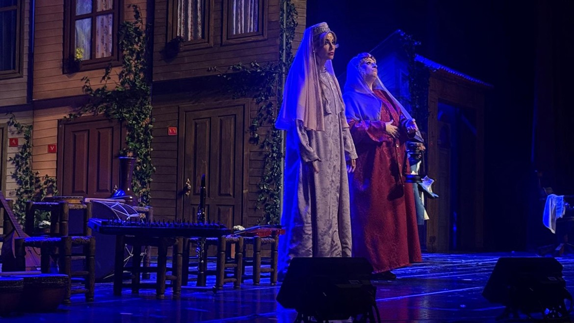 Bursa'da "7 Kocalı Hürmüz" müzikali sahnelendi