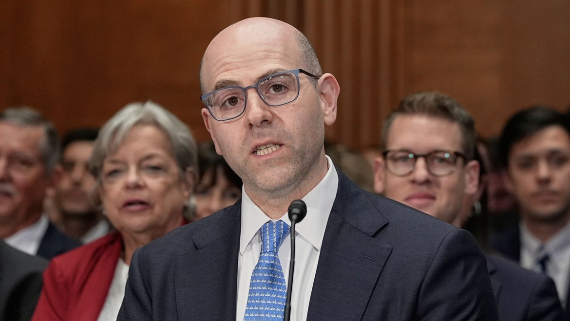 Trump'ın Fed adayı Miran'a Senato'dan onay