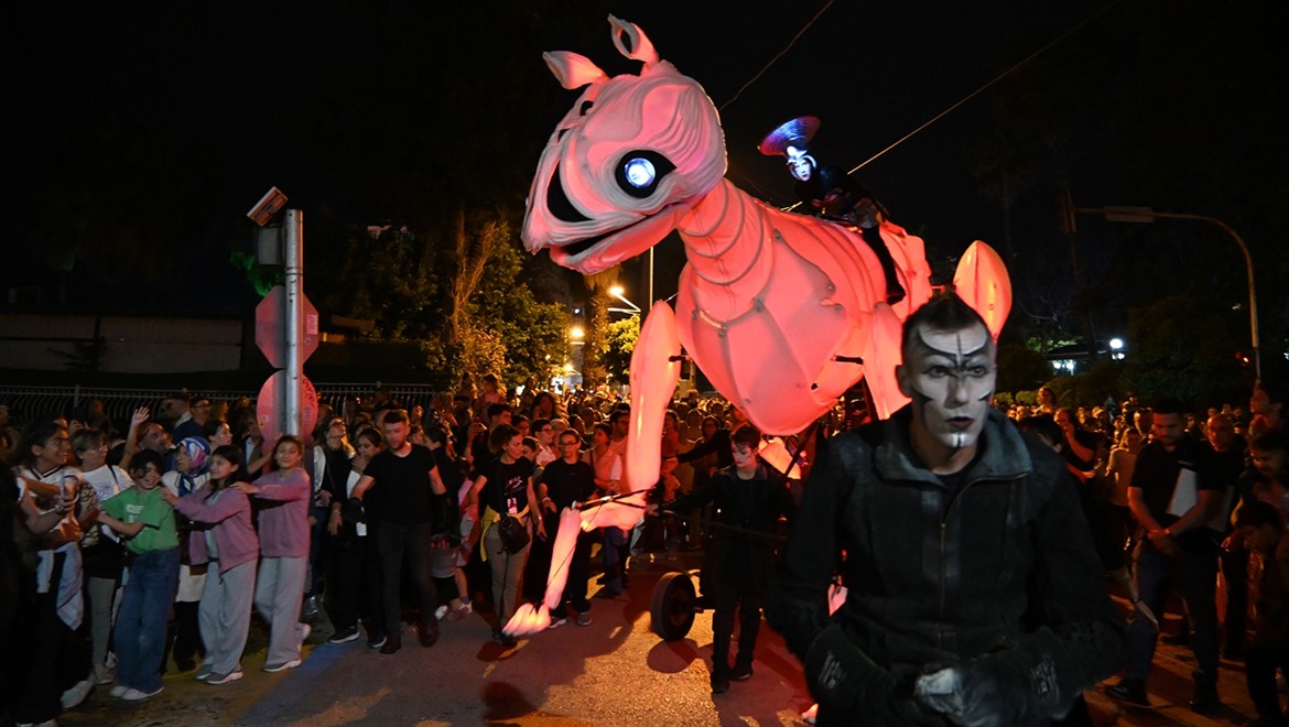 Antalya 16. Uluslararası Tiyatro Festivali başladı