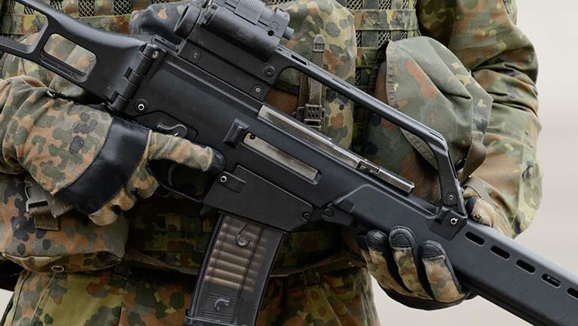 Almanların çoğu eline silah almak istemiyor