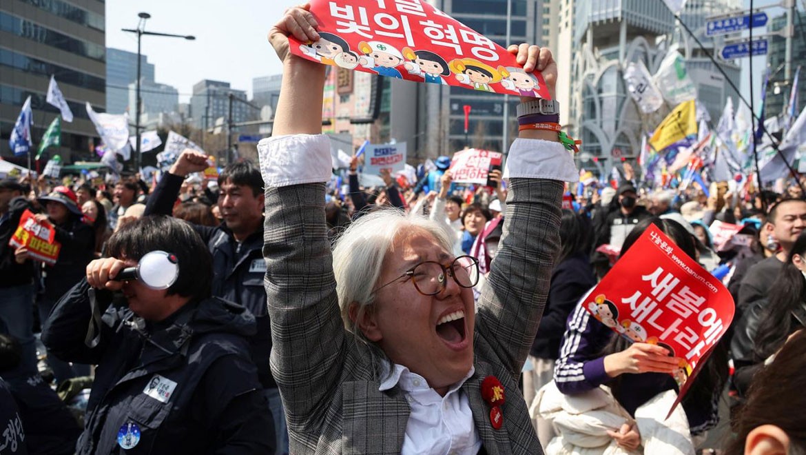 Güney Kore'nin devlet başkanlarına neler oluyor?