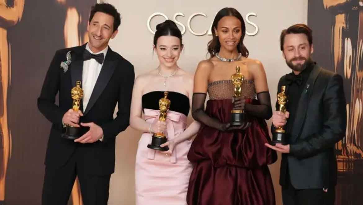 Oscar gecesine Anora damga vurdu